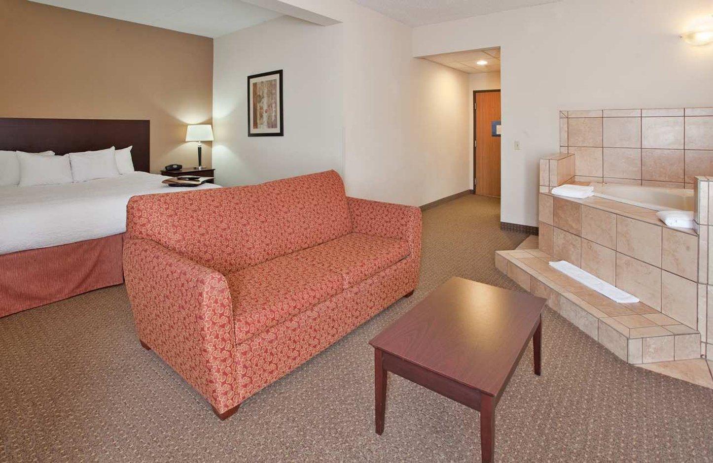 Hampton Inn Lawrence Exterior photo